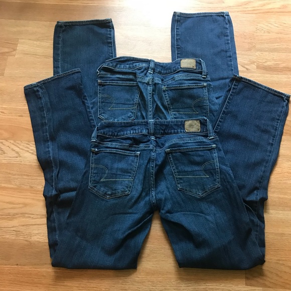 2 pair American Eagle stretch straight jeans - Picture 4 of 4